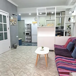 Sunny Mood Апартаменты Тбилиси